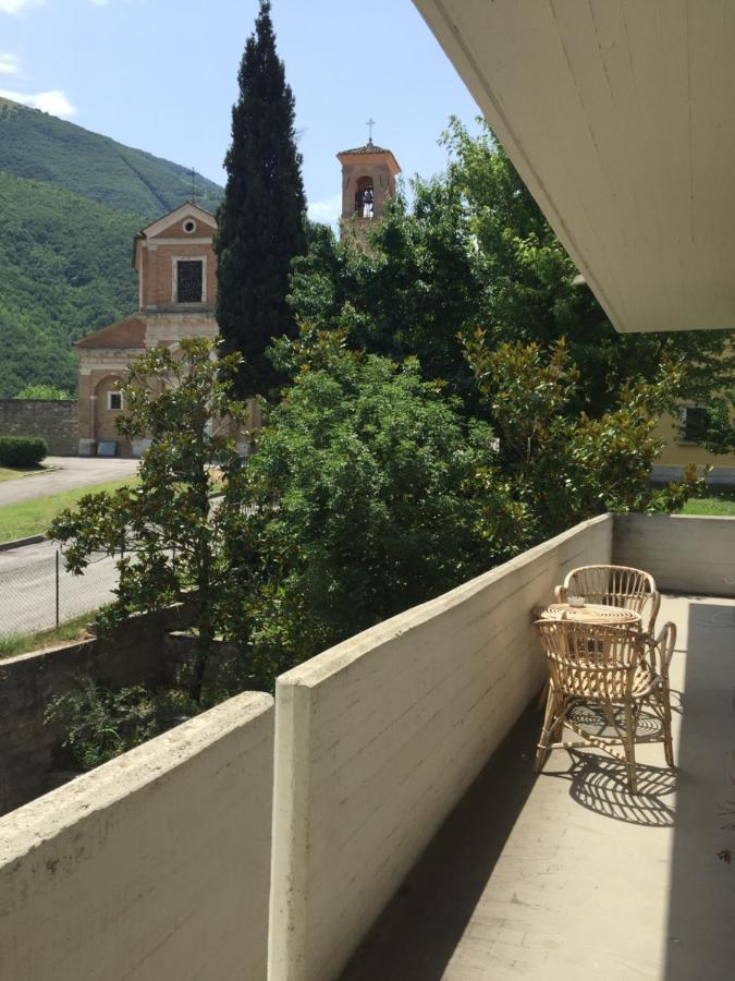 Appartamento Giacomo Leopardi Piobbico Buitenkant foto
