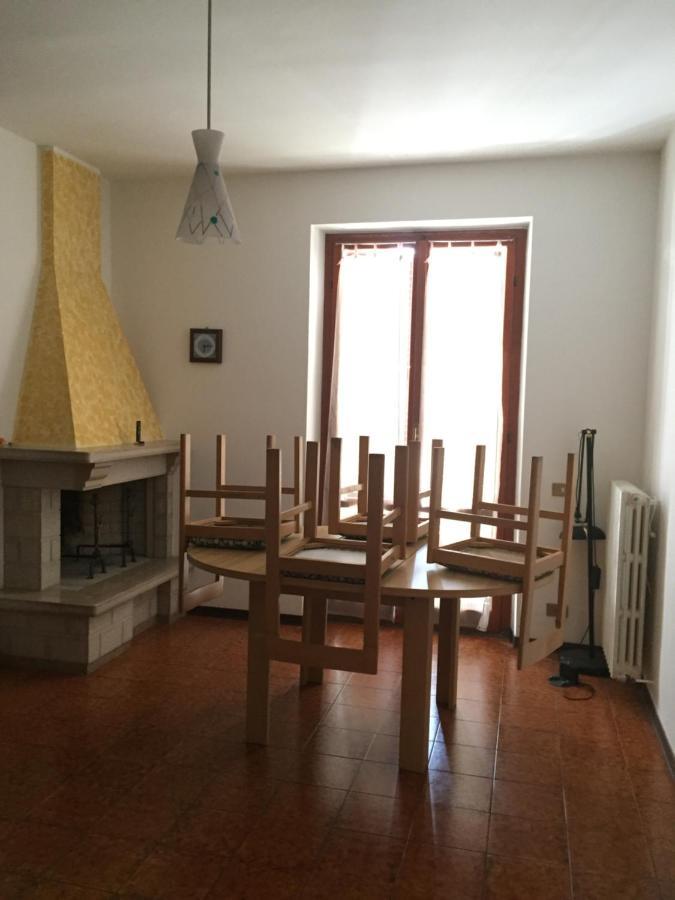 Appartamento Giacomo Leopardi Piobbico Buitenkant foto