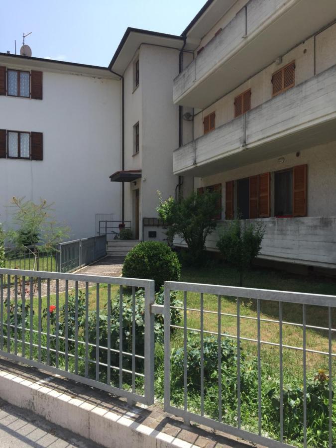 Appartamento Giacomo Leopardi Piobbico Buitenkant foto